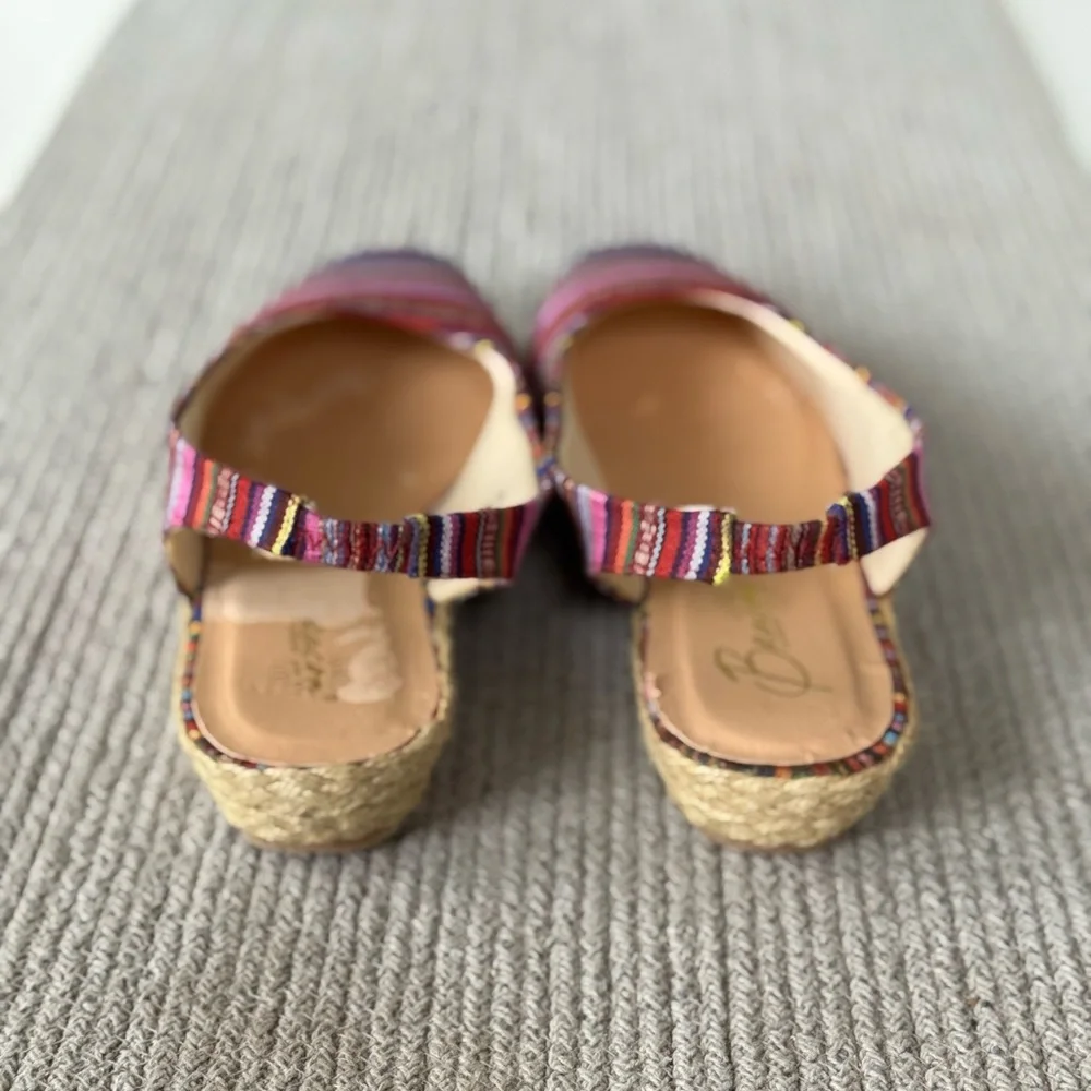 Vintage Beacon Pink Purple Multi Striped Espadrille Sandals Size 10W *FLAW*